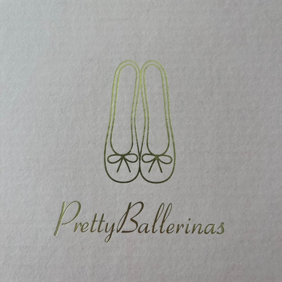 Pretty Ballerinas suede ankle boots size 9 - Picture 2 of 8